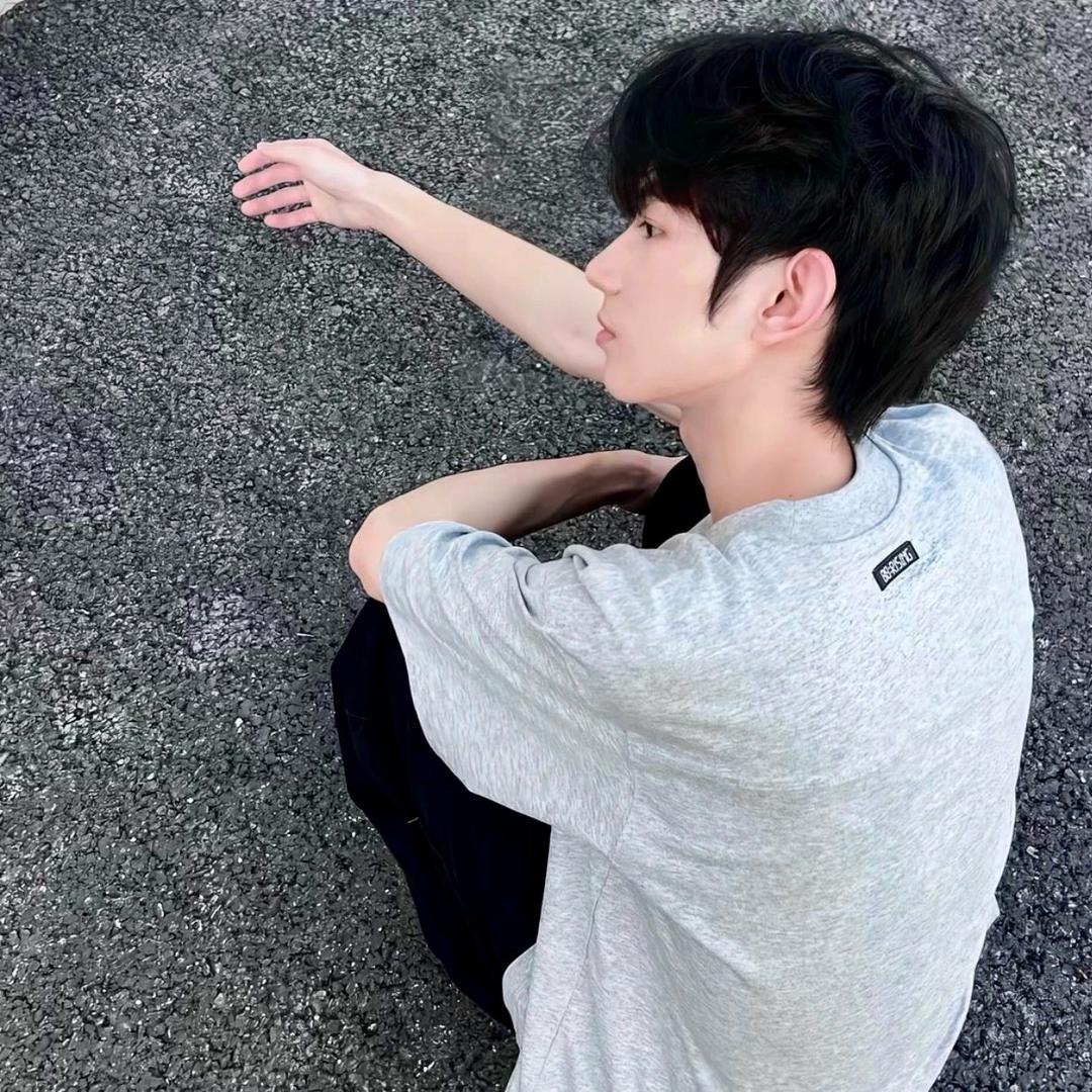 落泪情绪零碎