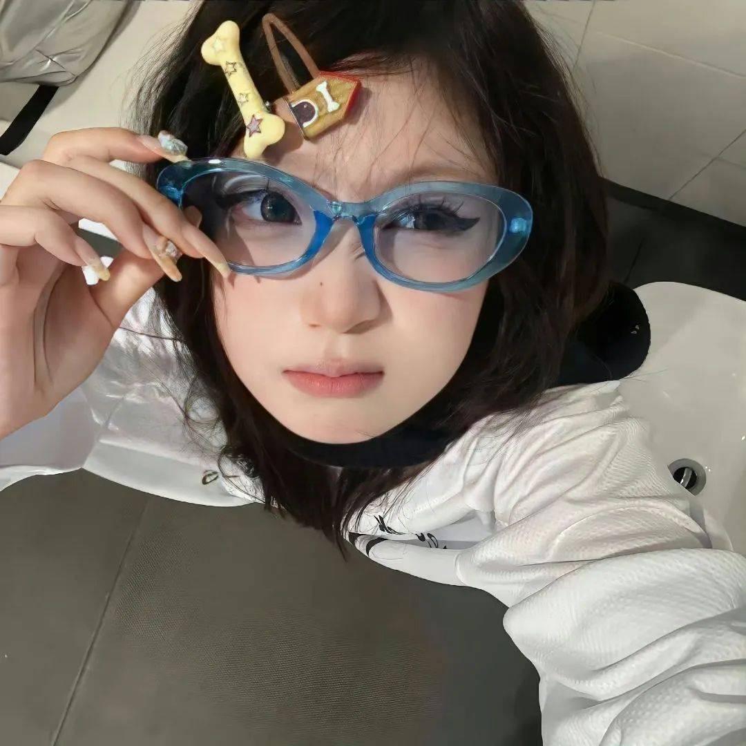 九月创意日用小铺子