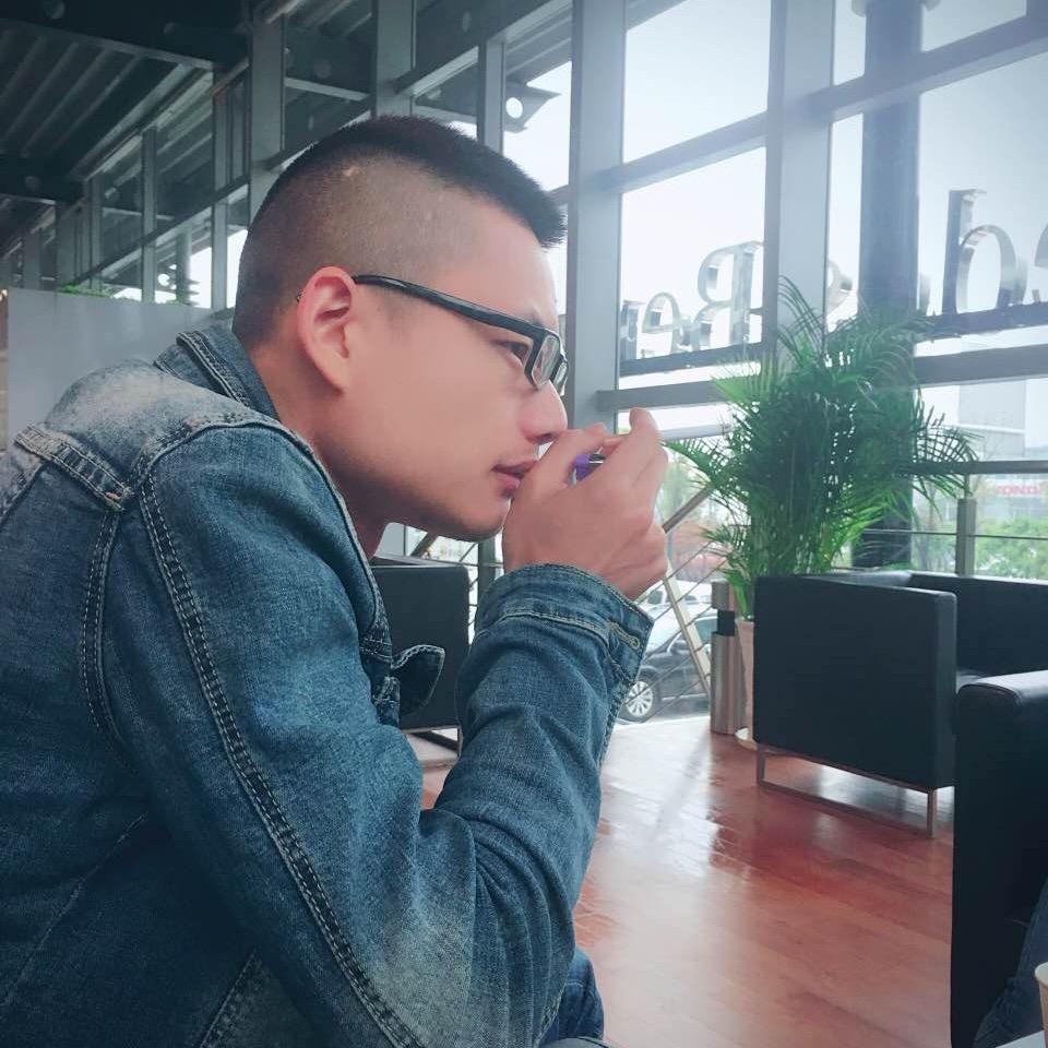 御龙商贸