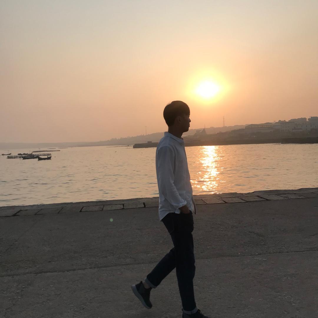 `子潇