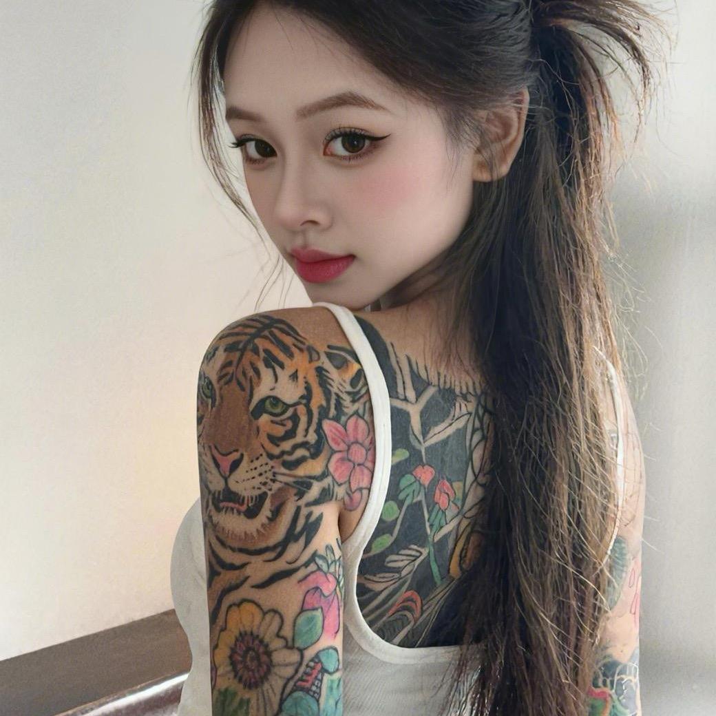 懂~小姐 👩🏻‍🦰