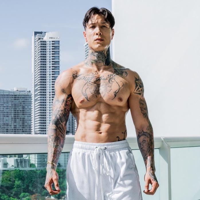 Chris克里斯健身