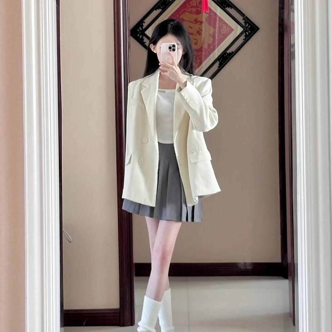 衣尚美服饰穿搭