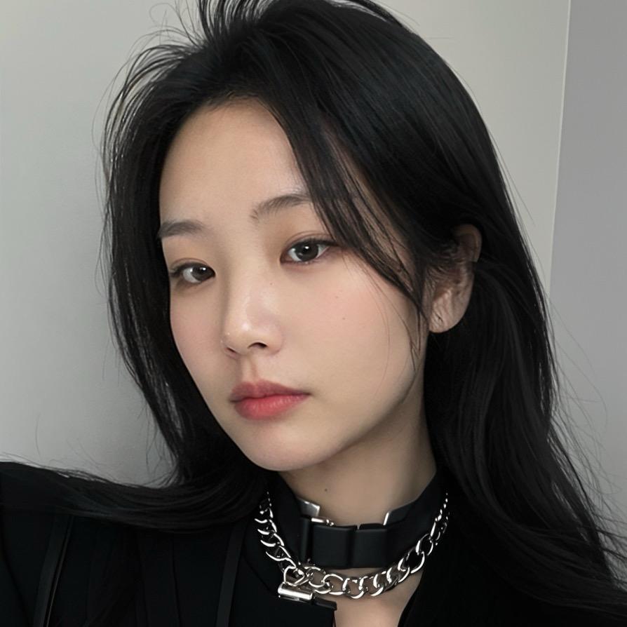 被财神爷放在心尖尖的小闺女儿头像