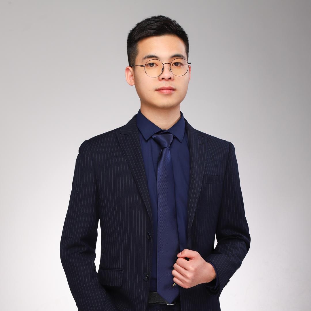 晋江国企-芯华里-SM旁季延书包-罗烨