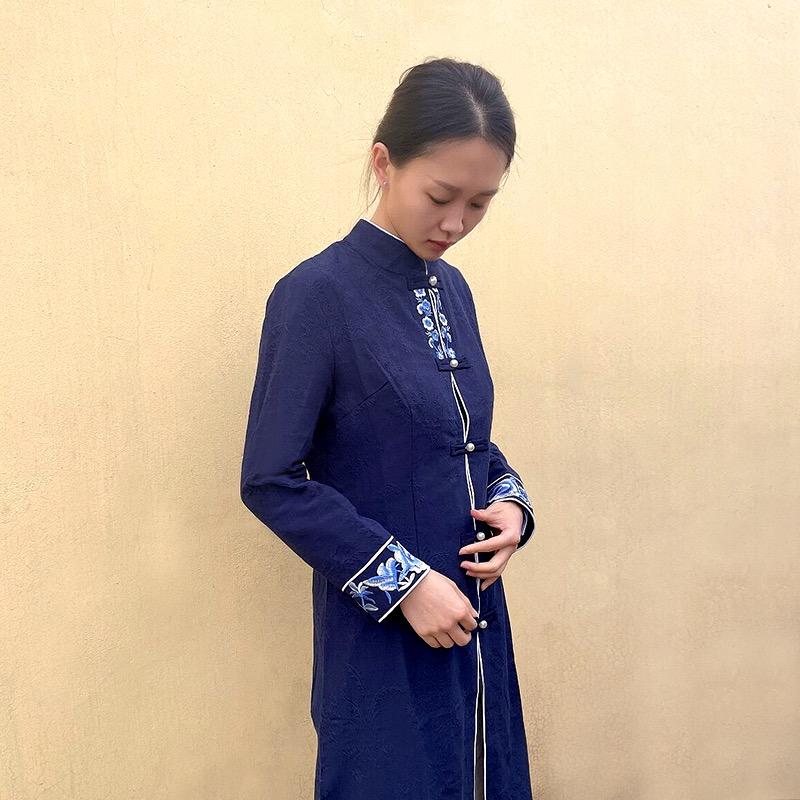 绣缘彩瑞服饰配件专卖店