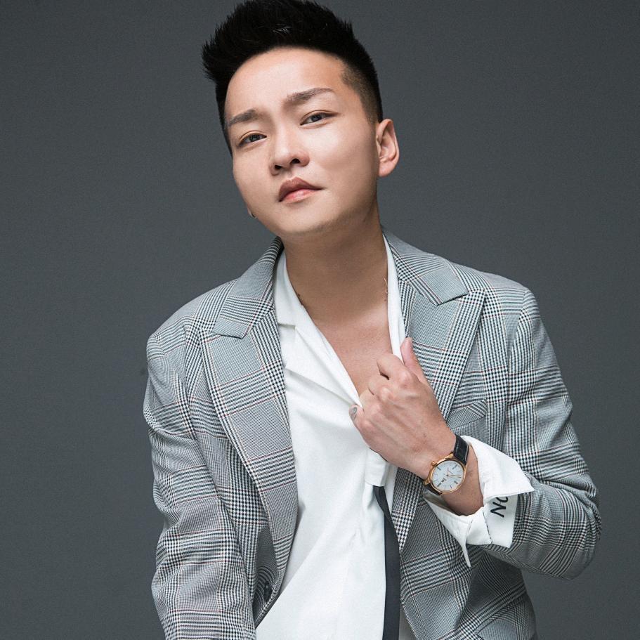 泱泱⁹⁹⁹(强吉几直播录屏回放号)