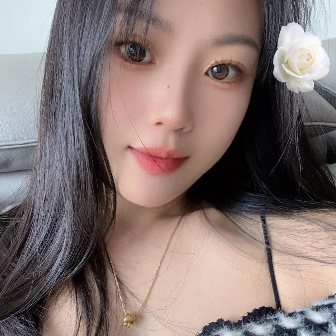 👑Miss 👑张🌹