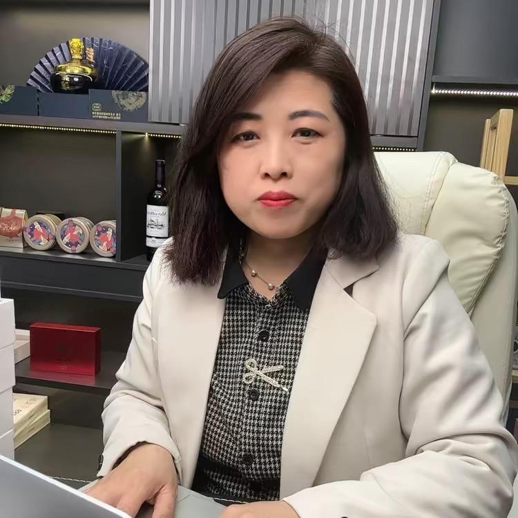 ！嘉佳和儿女生活