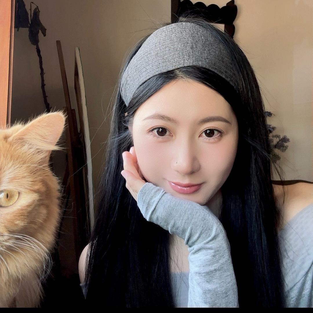 小井小小英