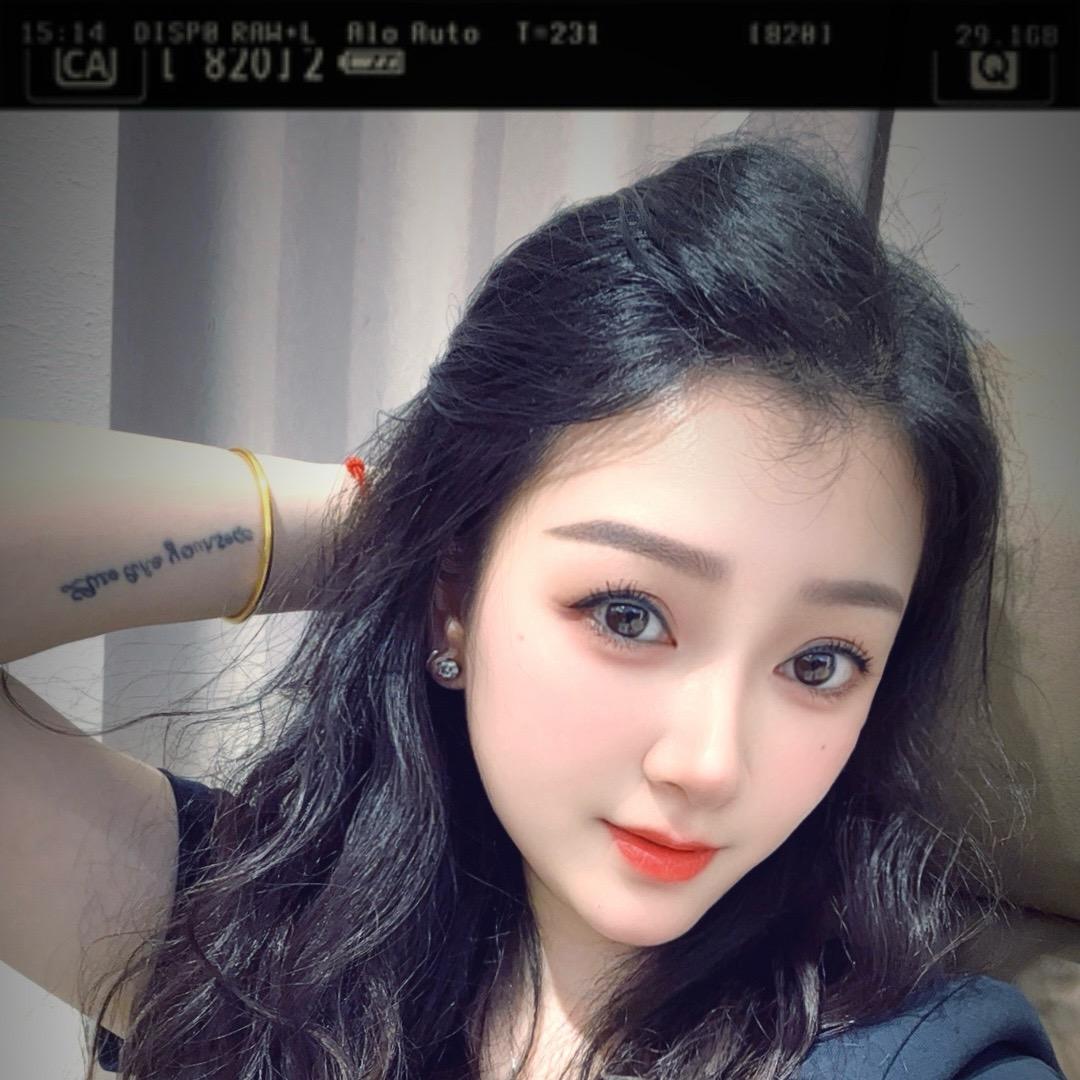 东乡步行街(独秀女装👚)实体