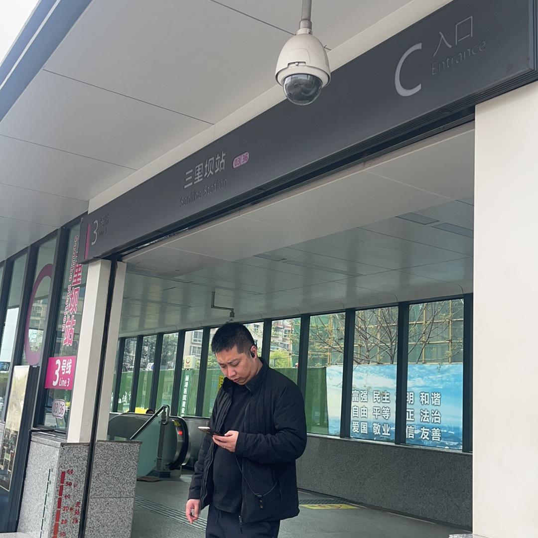 理解万岁