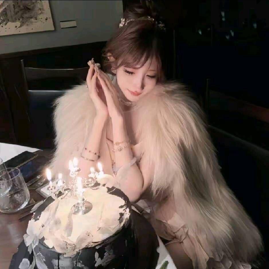 小u