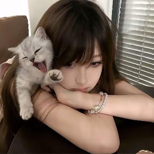 🐾