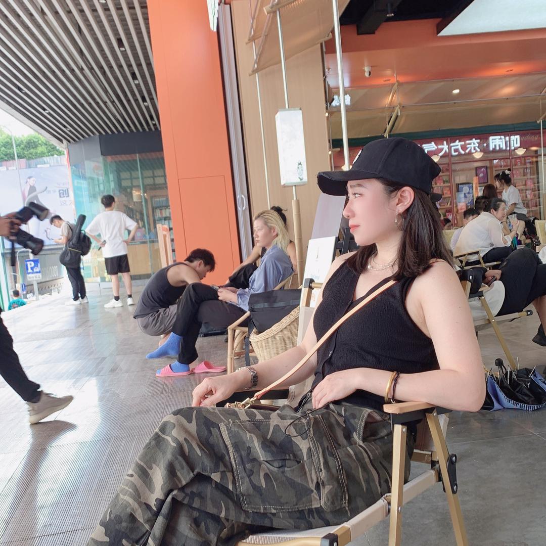 宁波唇印春春女装