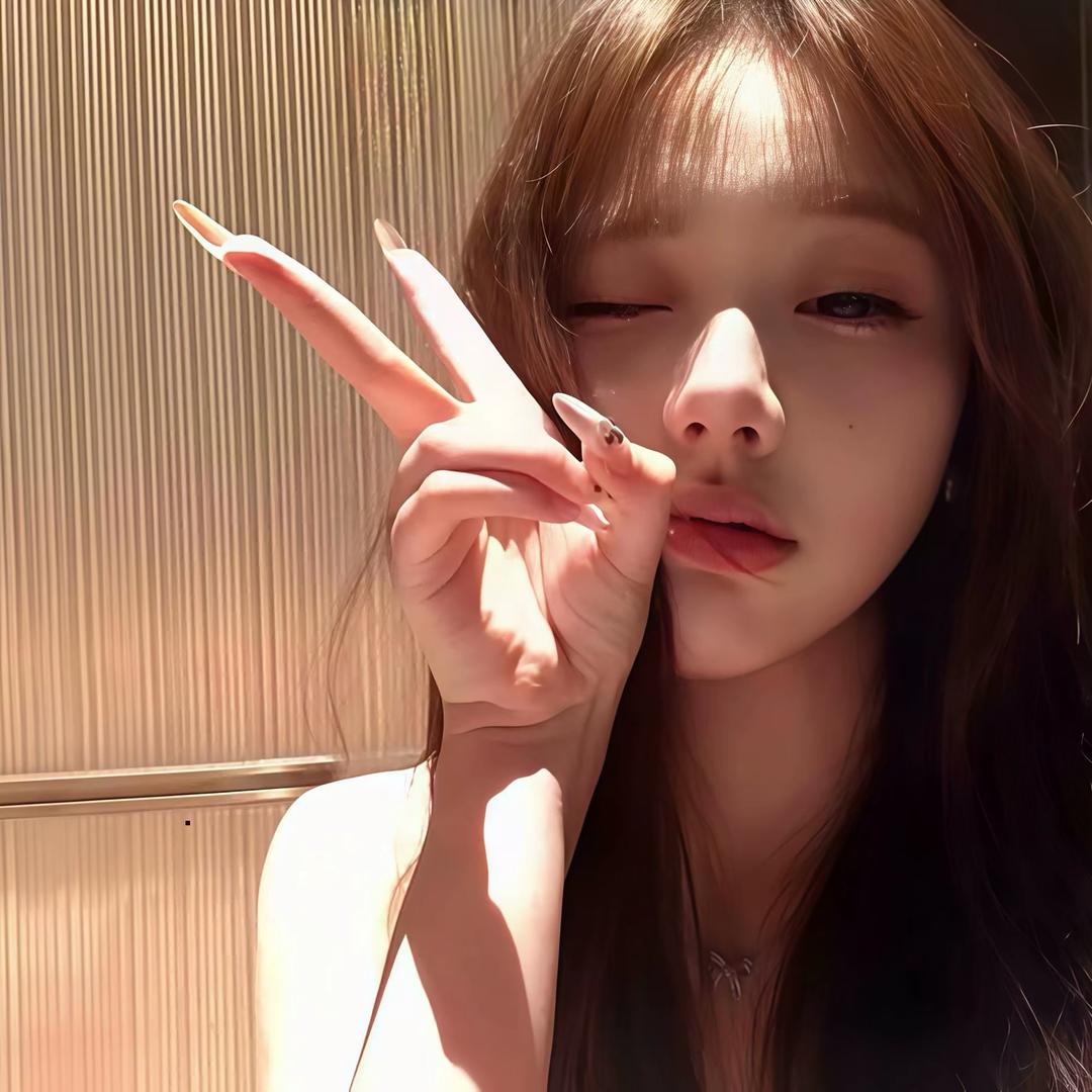 小小罗.