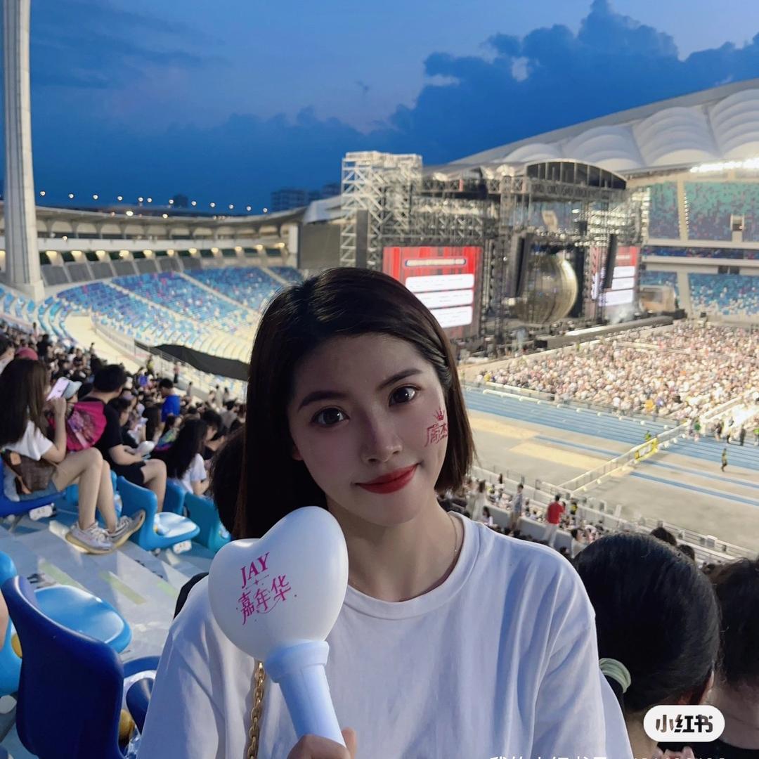 小尹同学