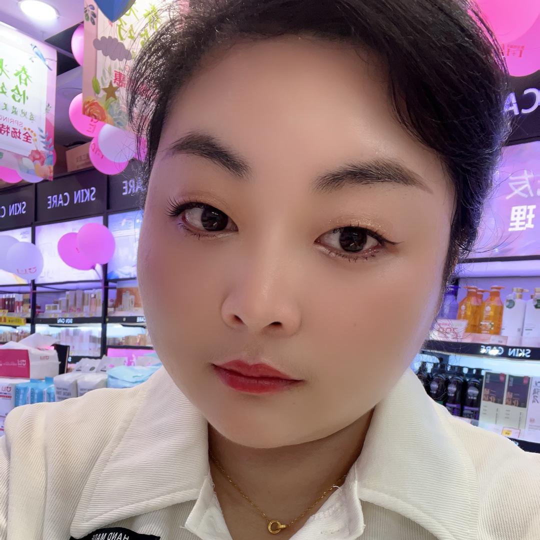 1➕1美妆平昌六店香香