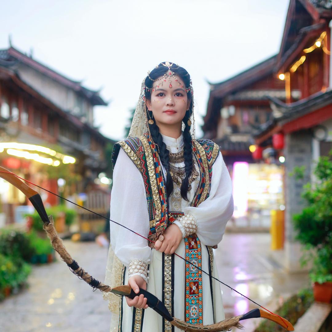 李秀凤正品家批发超市