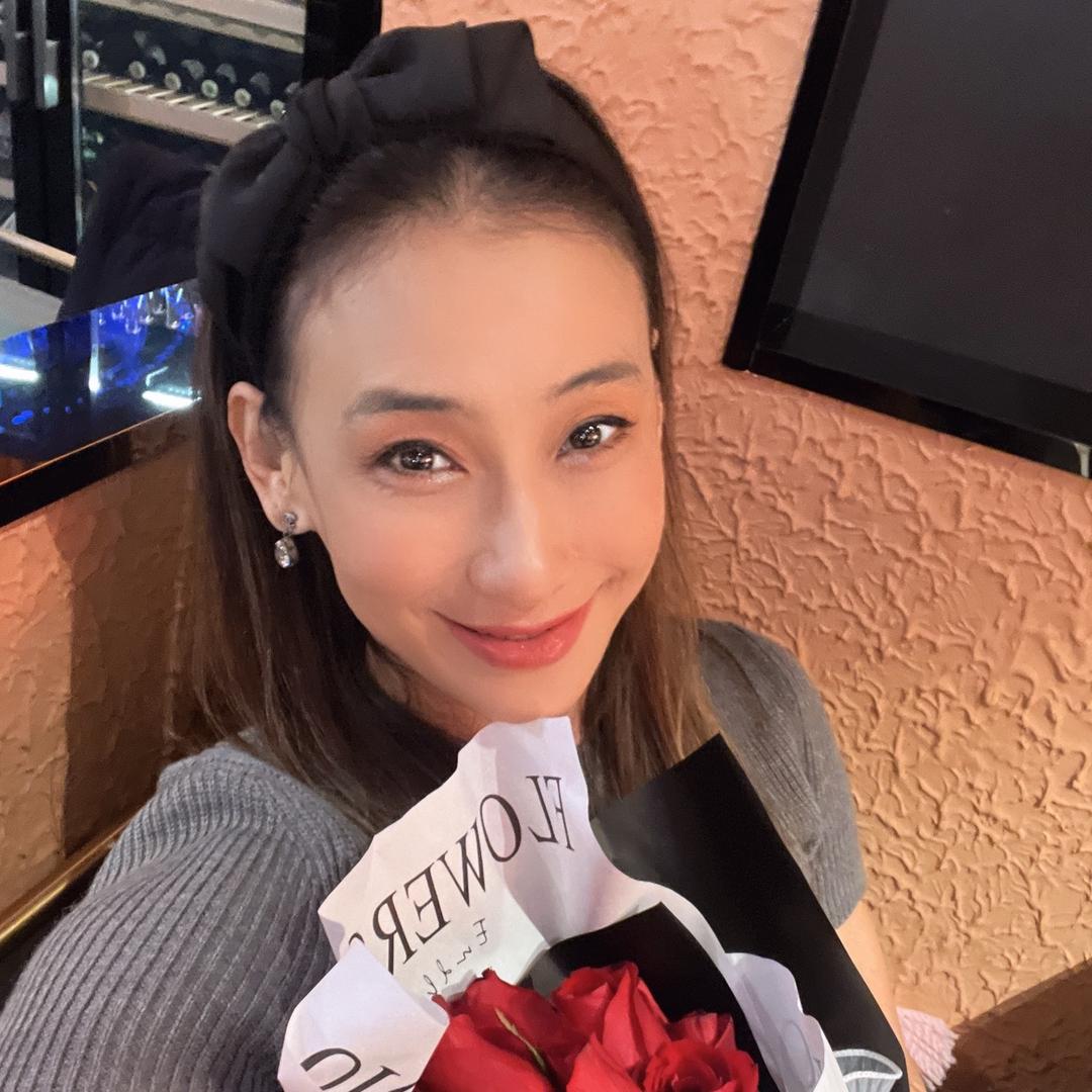问好姐姐Terry