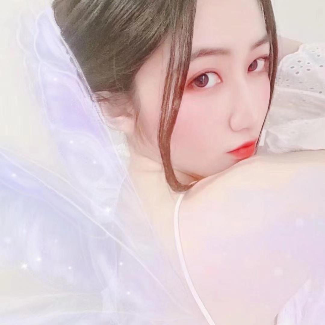 芝曦_Renee