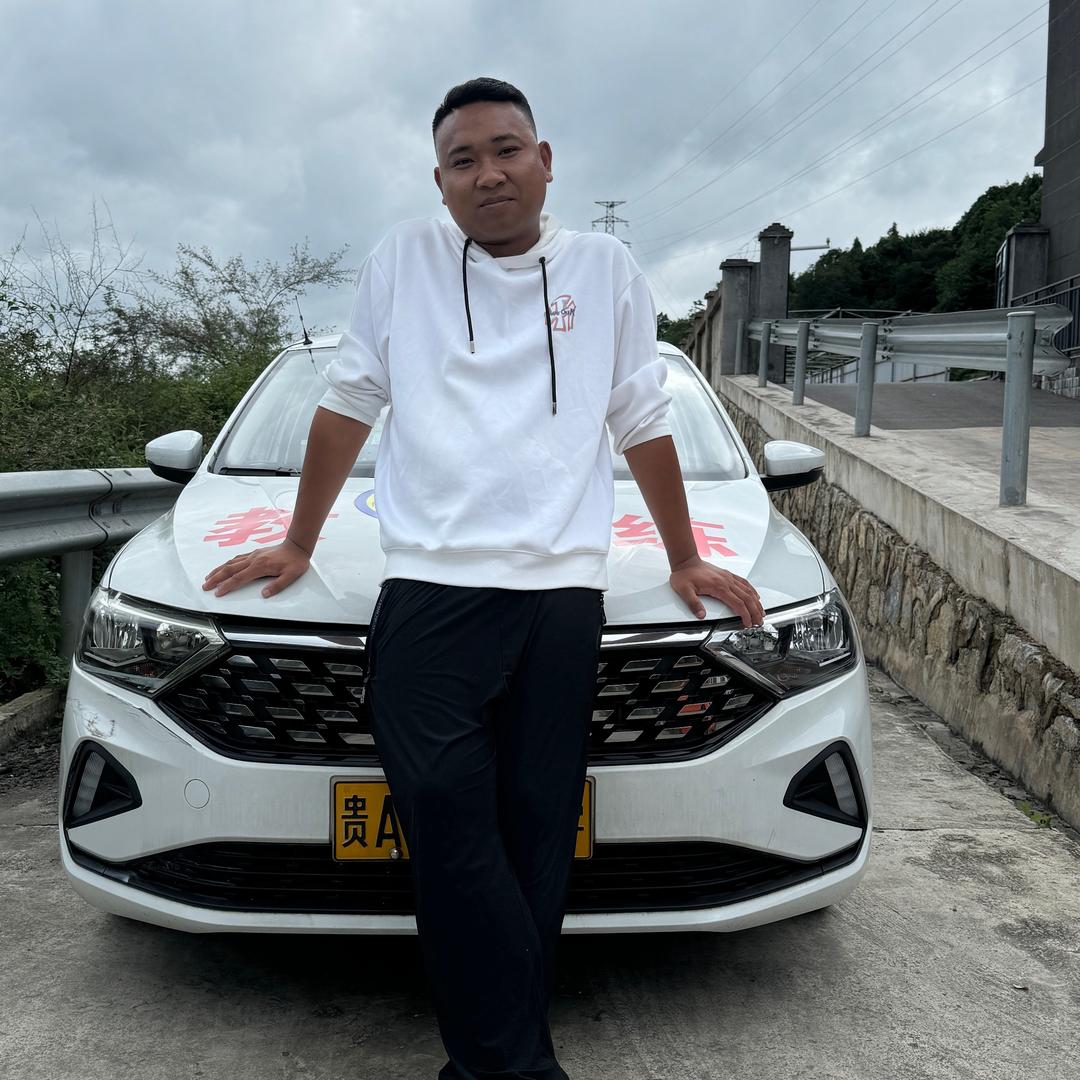 诚信驾校总教练