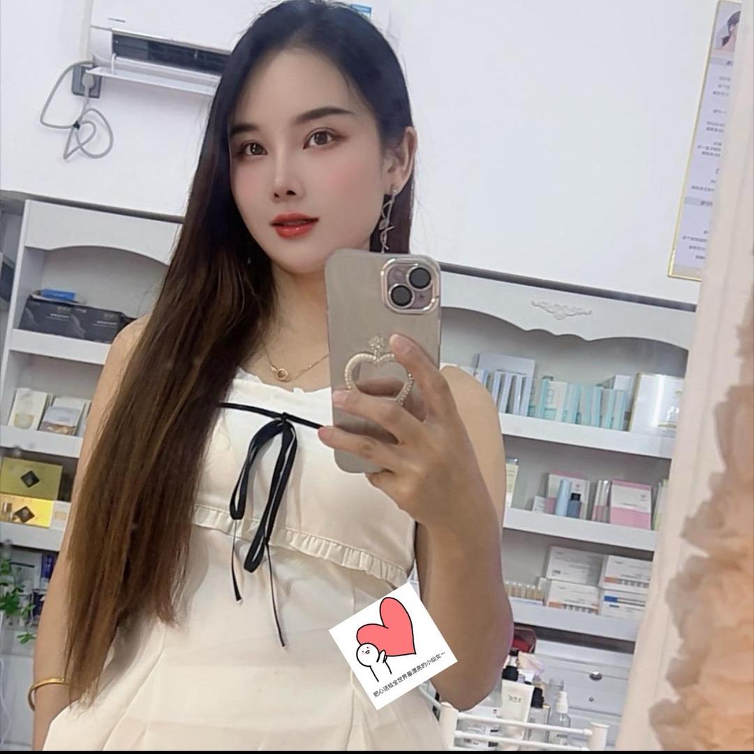 仟叶美容 美甲 美睫 皮肤管理