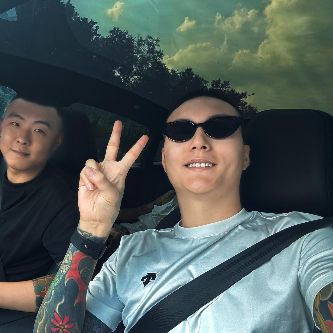 爱笑的豪
