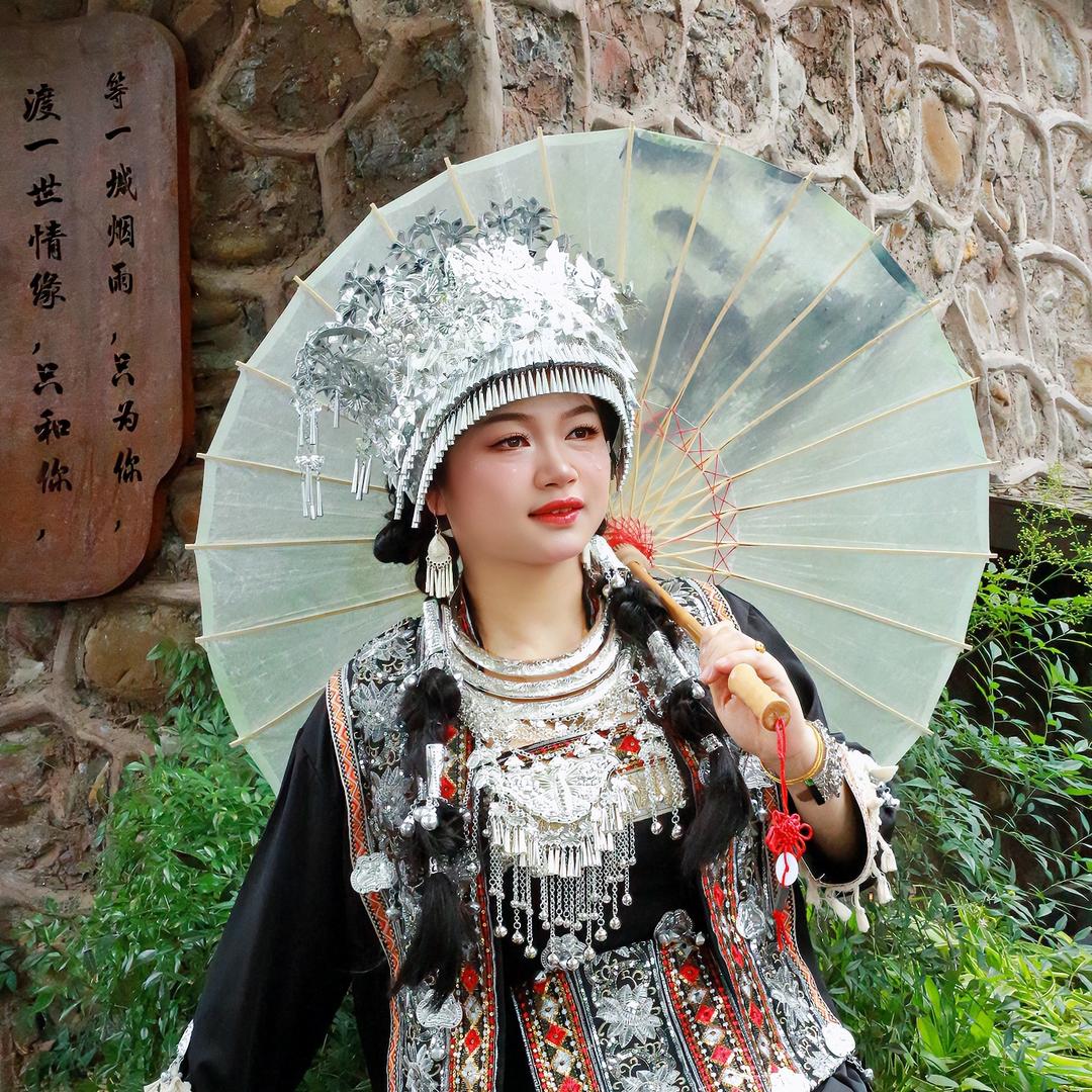 娄底湘旺门业肖姐