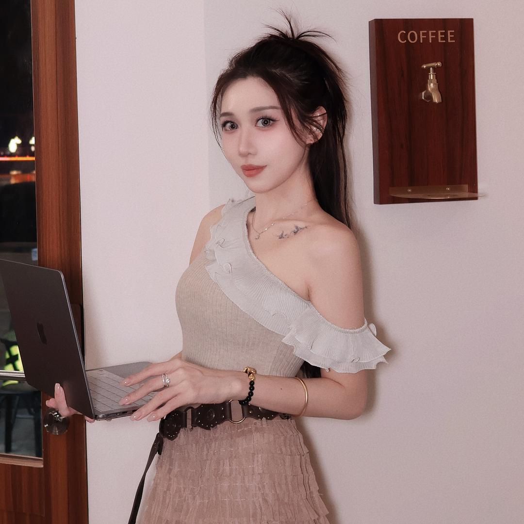 不做你的前女友.🦋