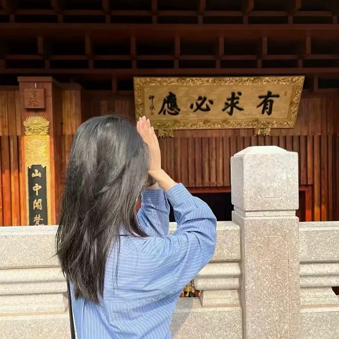 枯木不逢春.