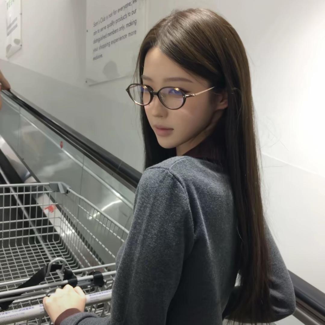 芸.