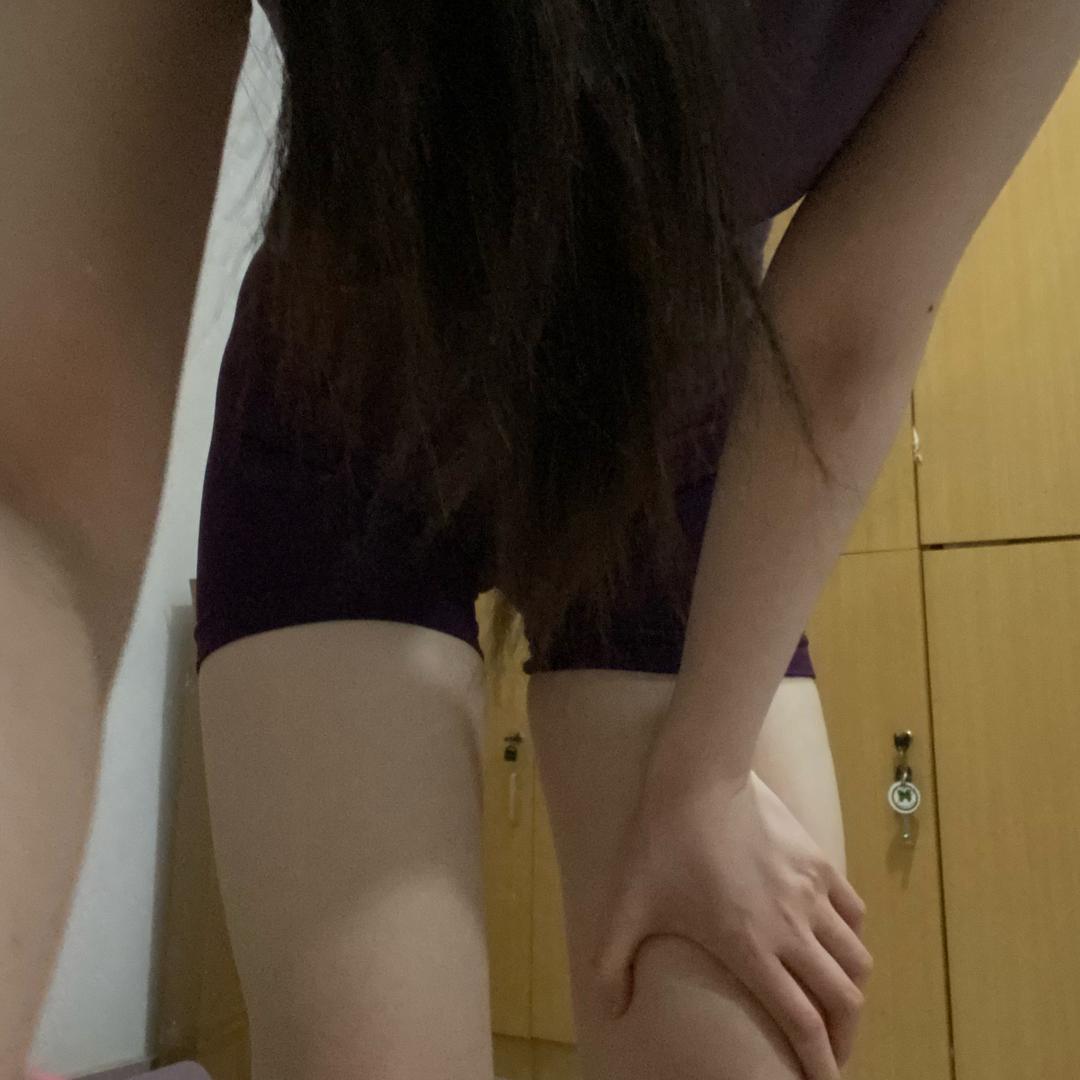 佩佩.