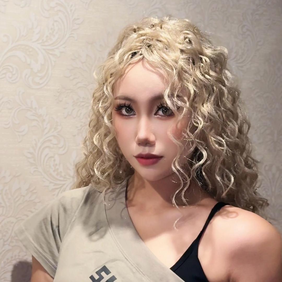 白雪公主她小姨🎀