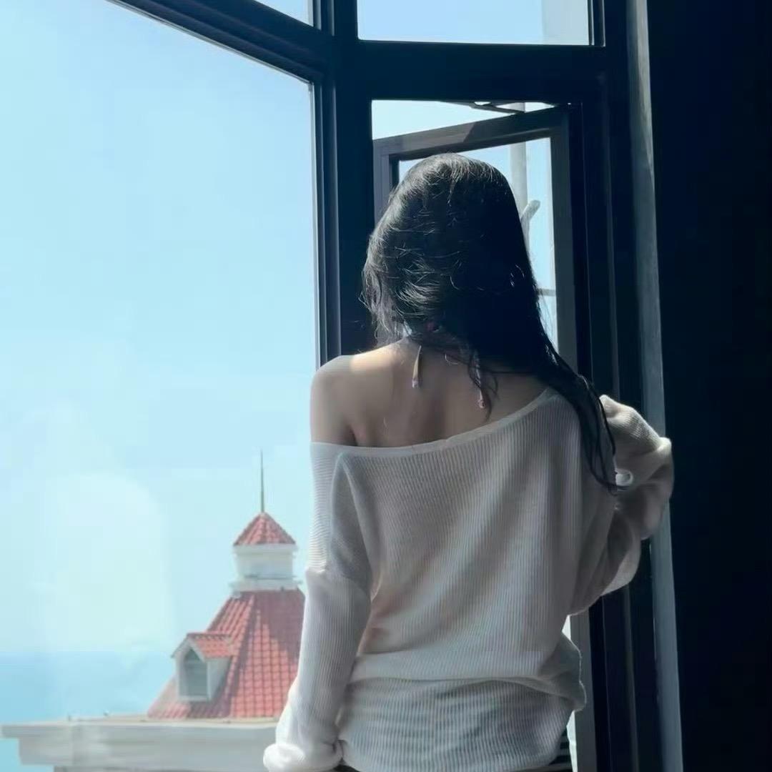 小u