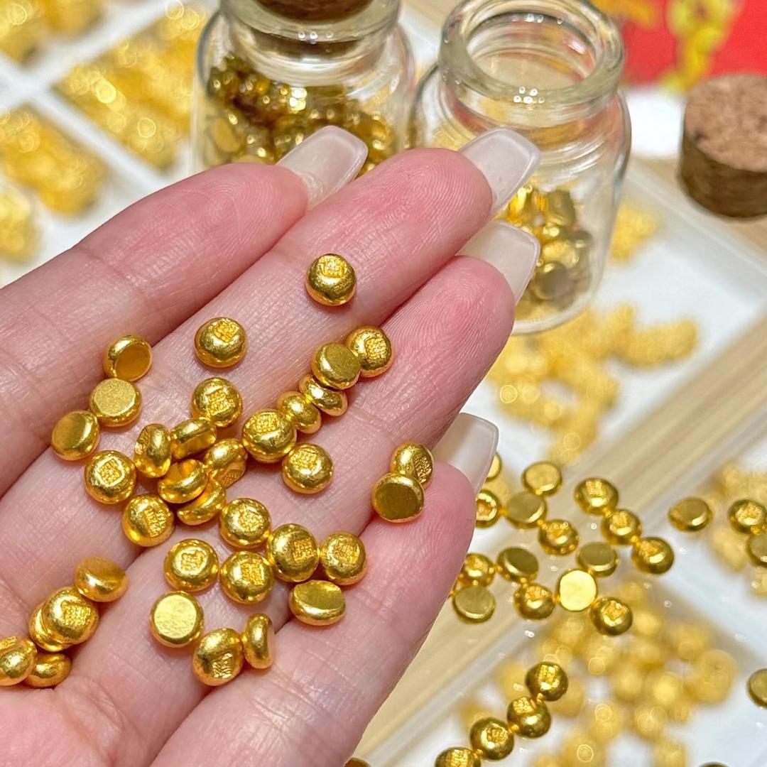 卖黄金的小姐姐🥰