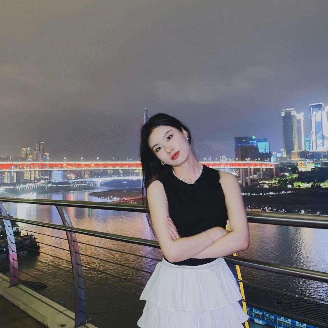 卖雷克萨斯的潘潘～