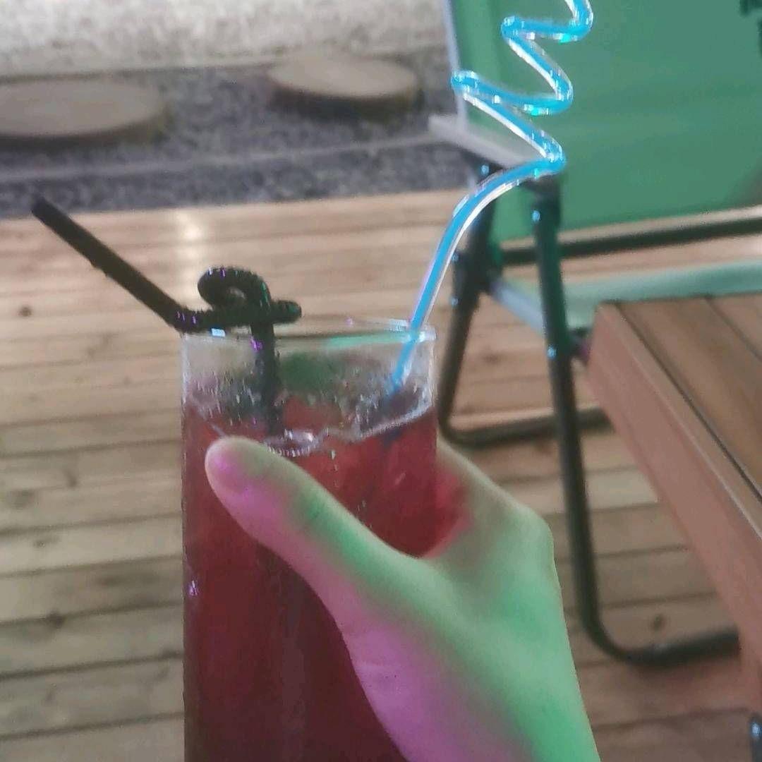 😎