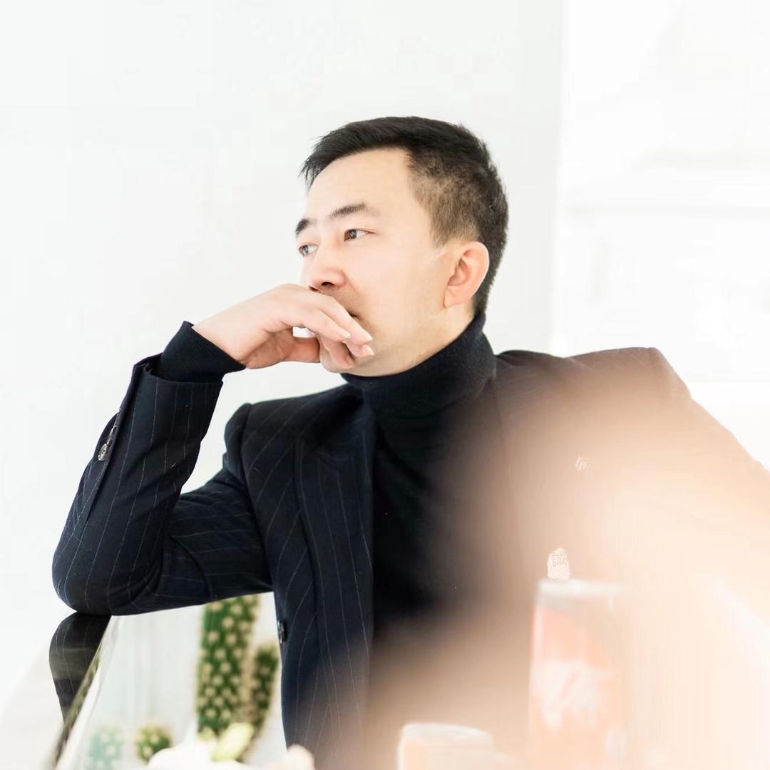 明哲情感华