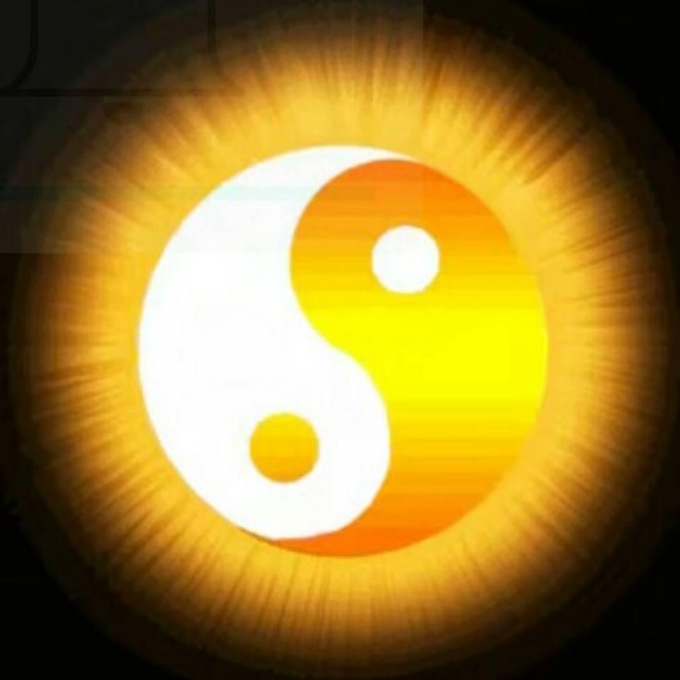 李霞