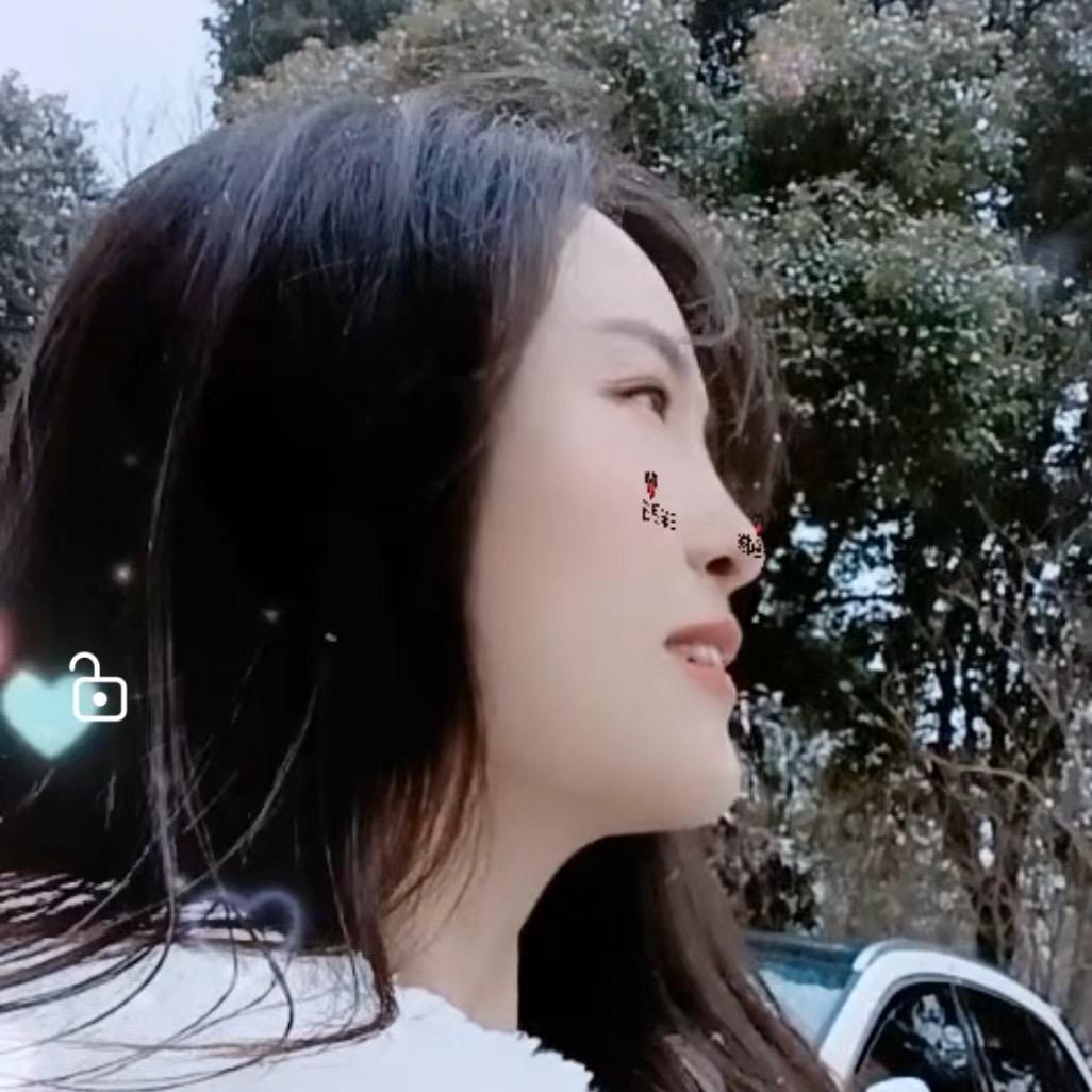 芷云