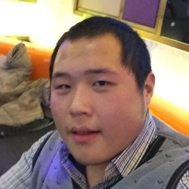 阿肥很帅气