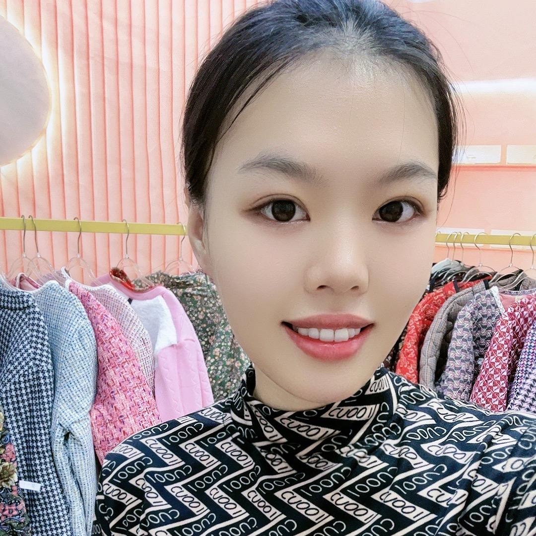 艾梦女装优选服饰