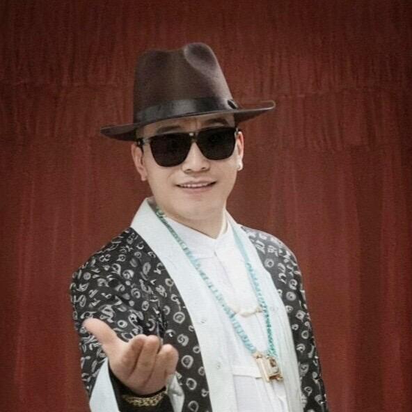 📽郎卡🎬格来求培