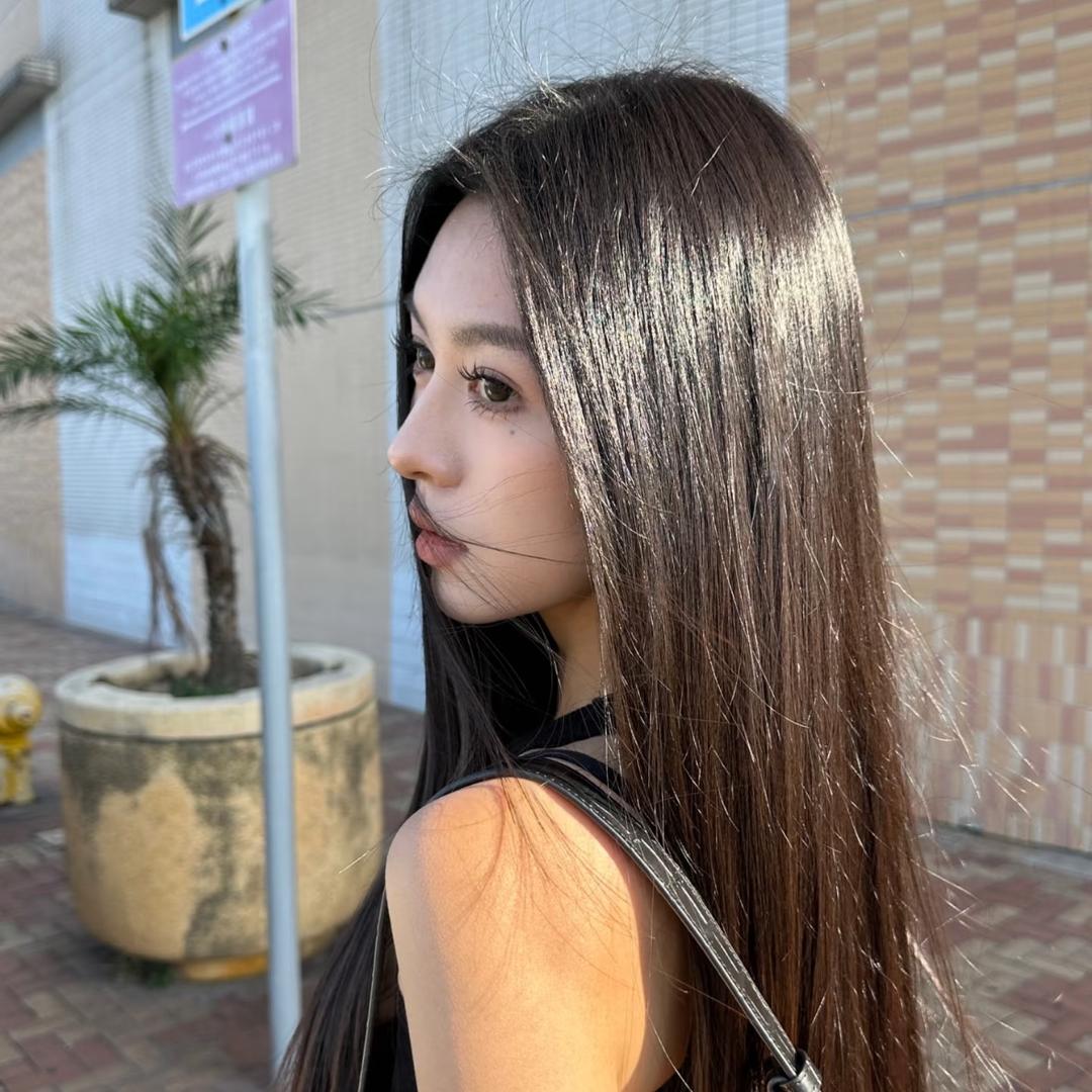Lily
