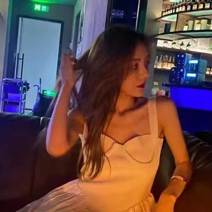 欧贝精品女装