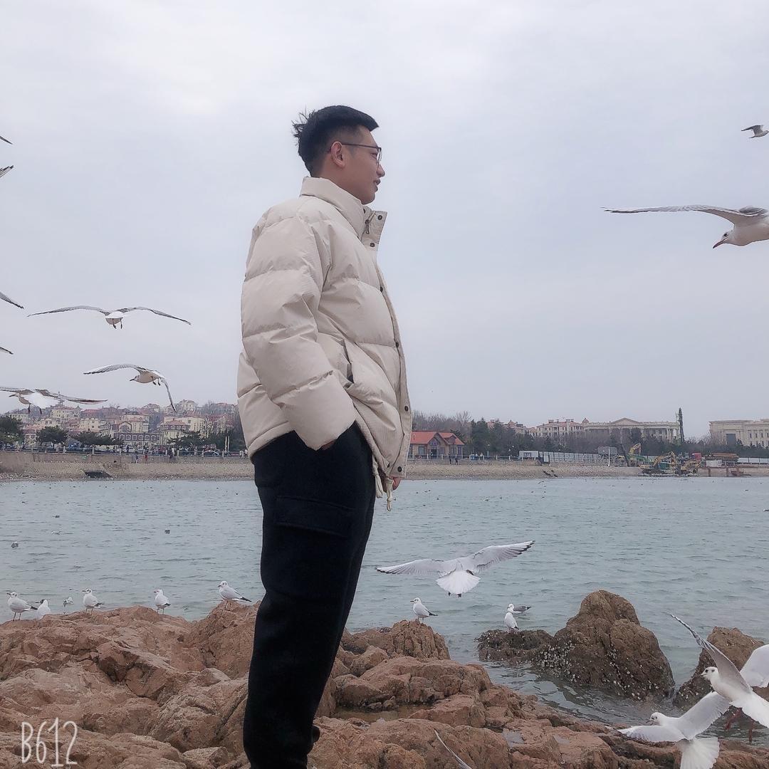 爱玩狗的田园小哥