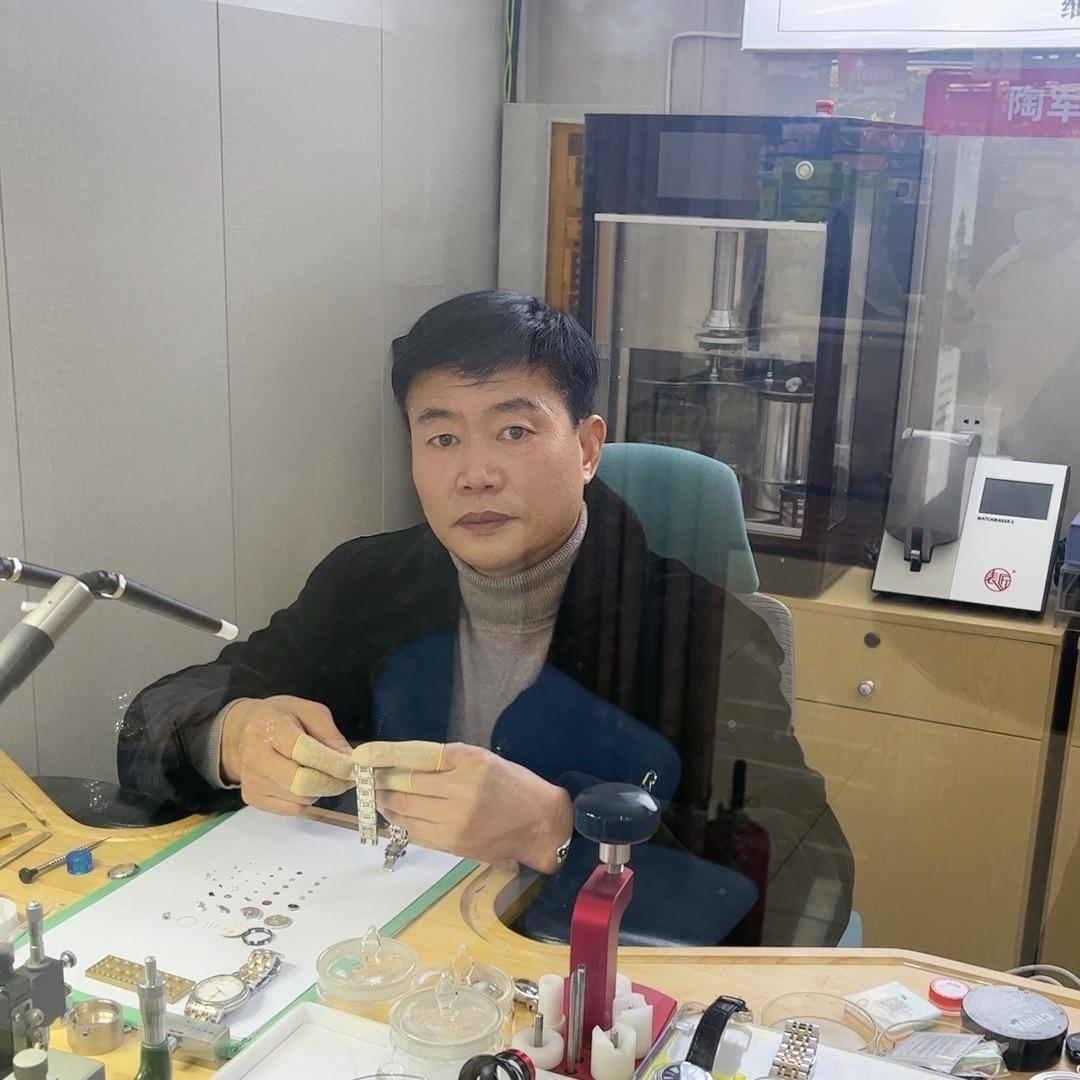 陶军腕表维修