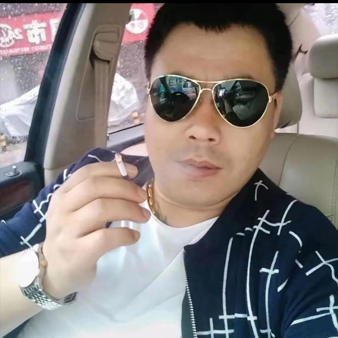 AA建材有限公司王总