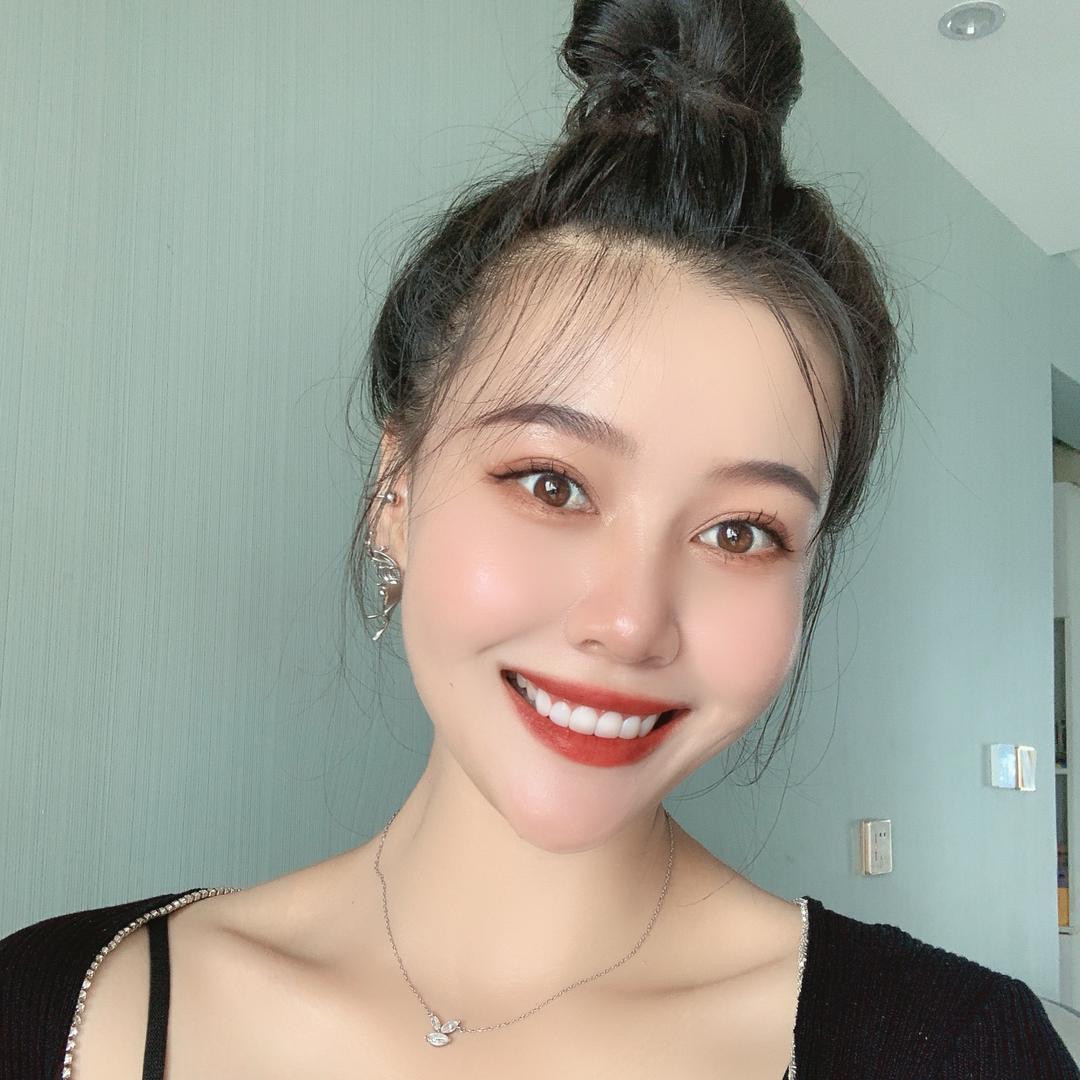 婉 晴